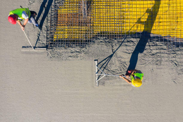 Best Residential Concrete Services  in Versailles, MO